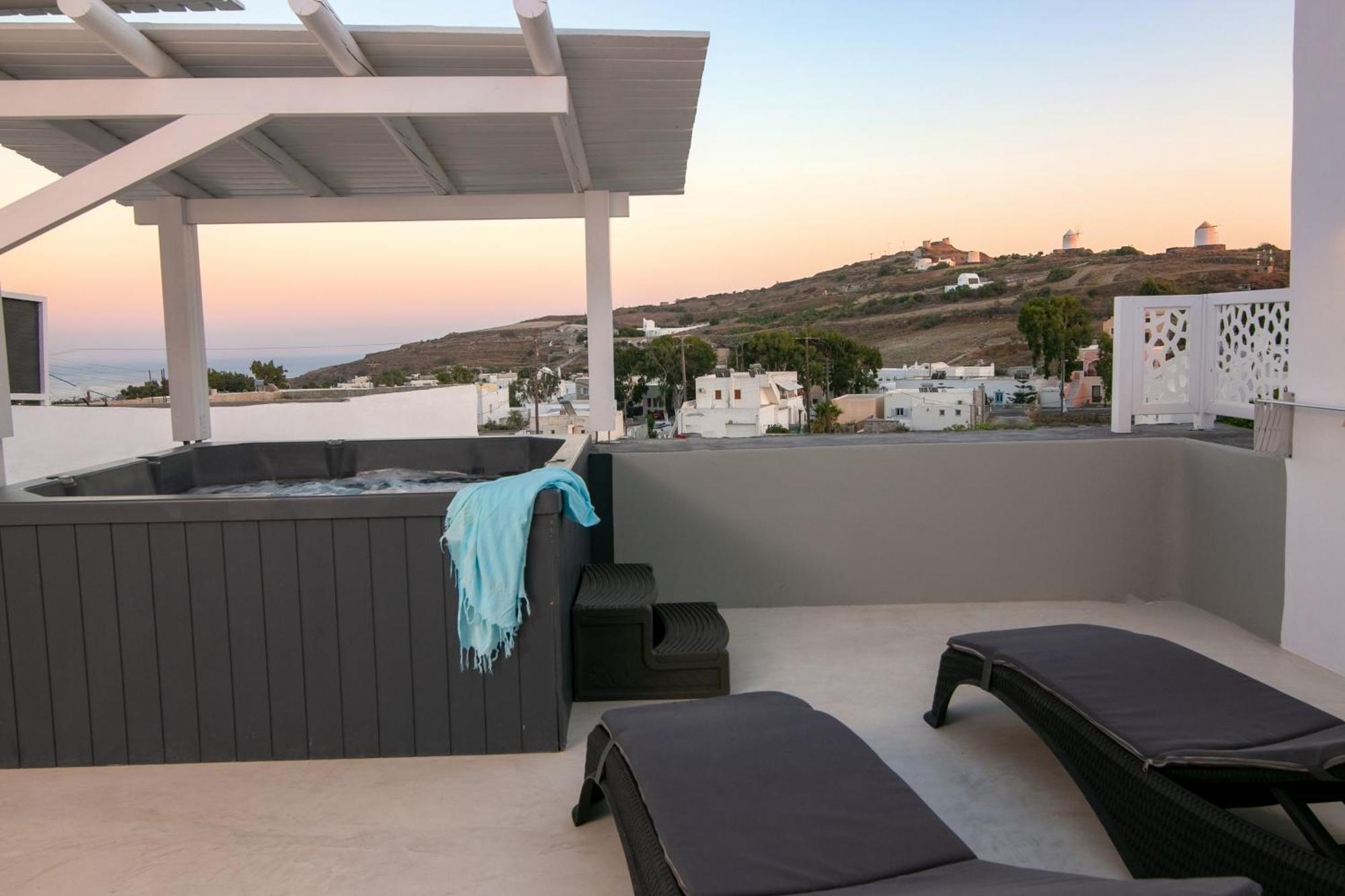 Shades Of White Villas Emporio  Exterior foto