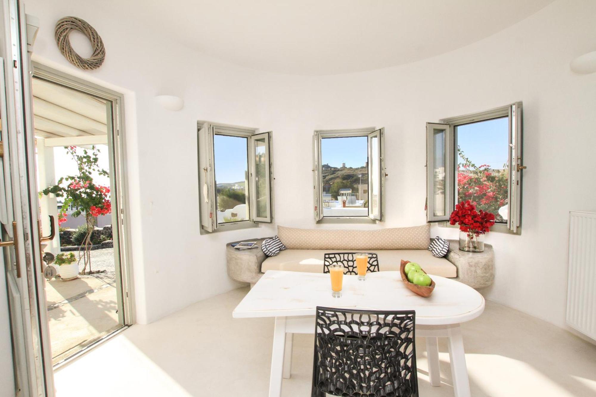Shades Of White Villas Emporio  Exterior foto