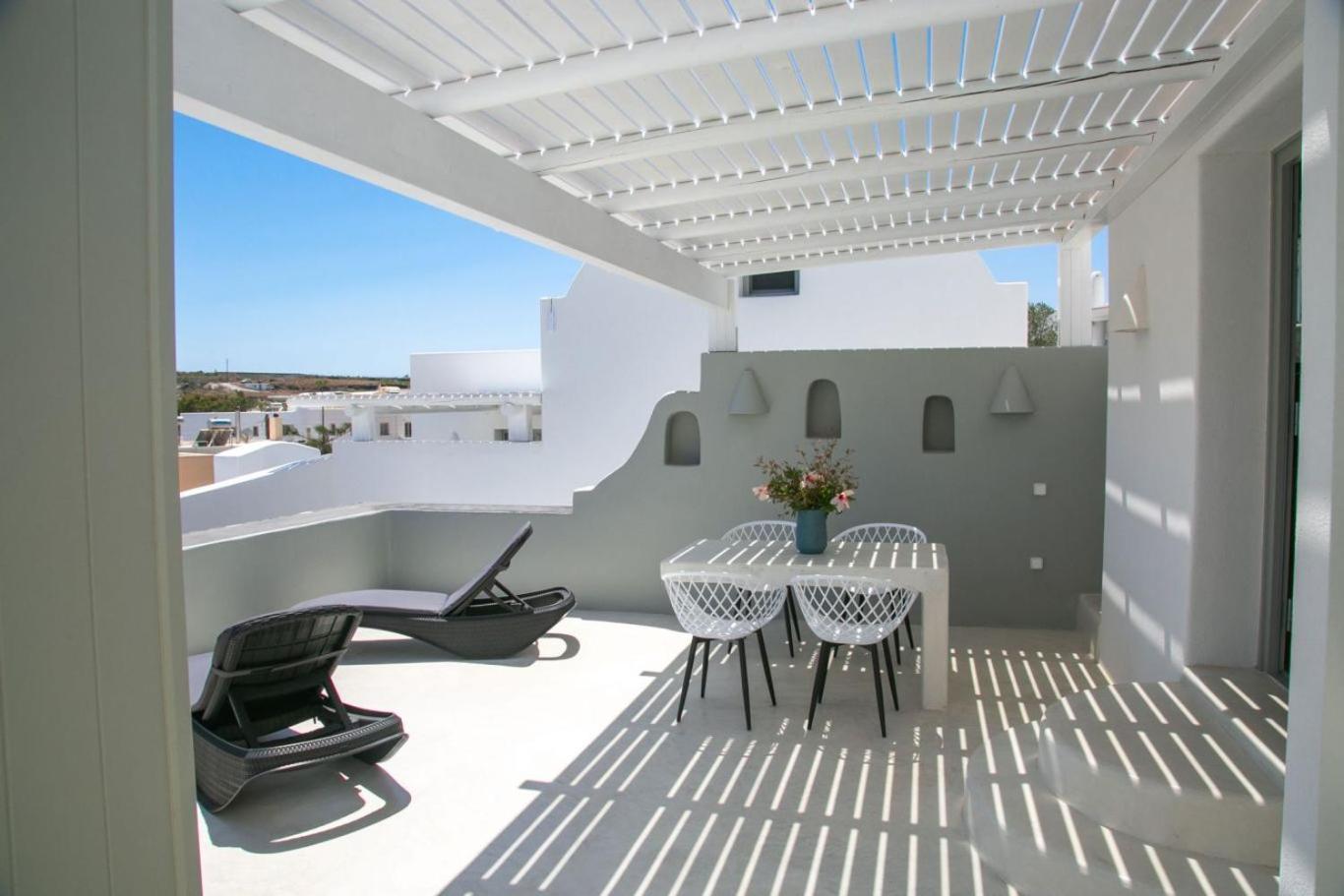 Shades Of White Villas Emporio  Exterior foto